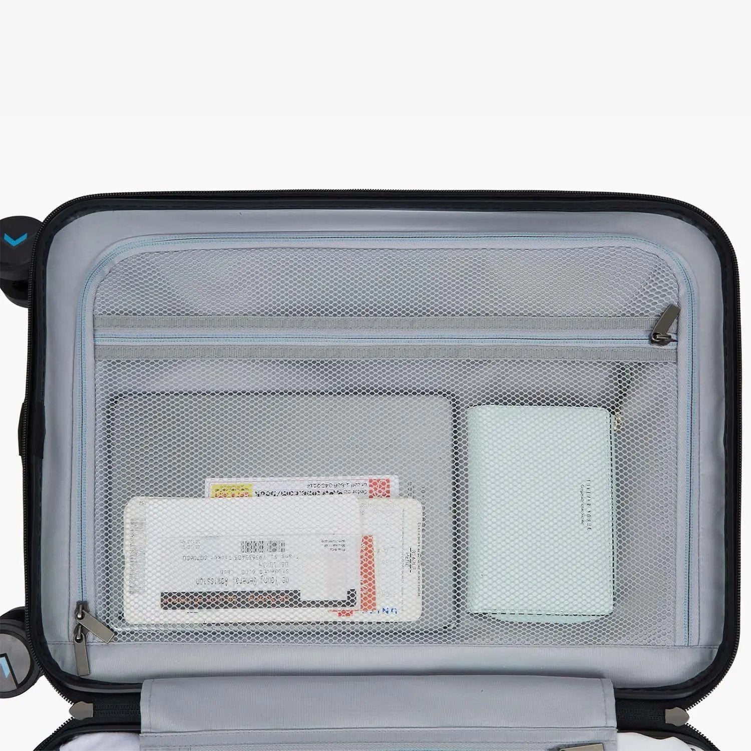 Globetrotter 20" Hardside Rolling Carry-on Stylish Suitcase