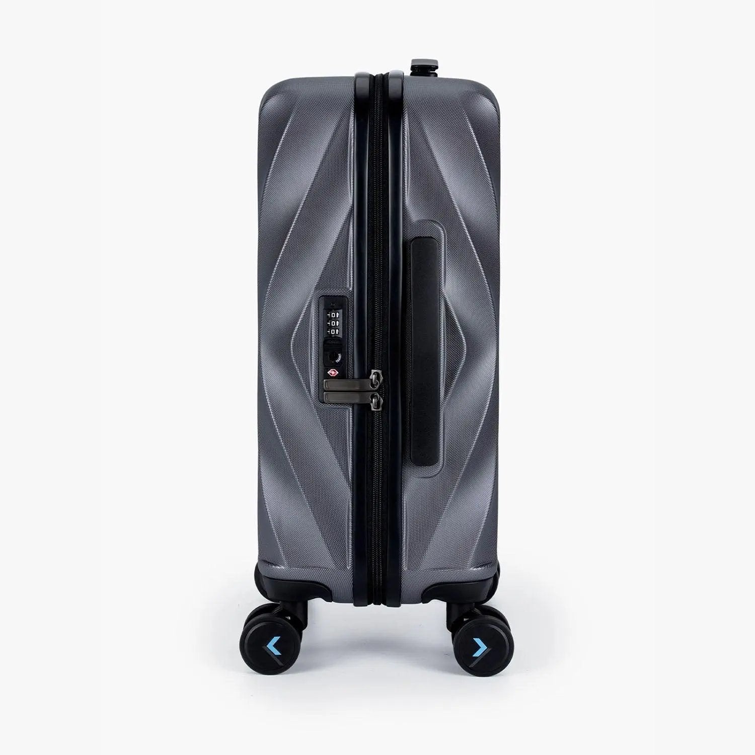 Globetrotter 20" Hardside Rolling Carry-on Stylish Suitcase