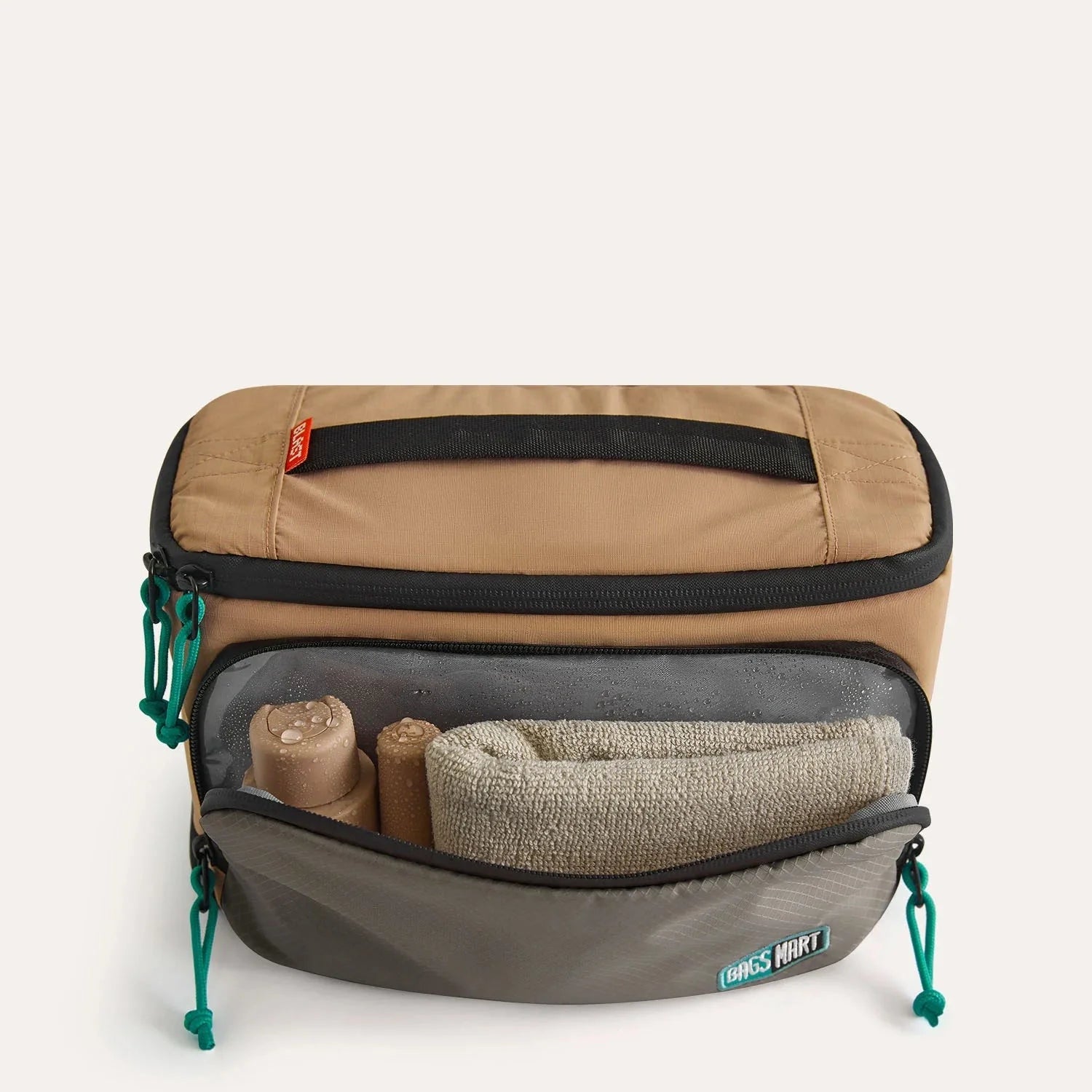 Blast 4.5L Hanging Toiletry Bag