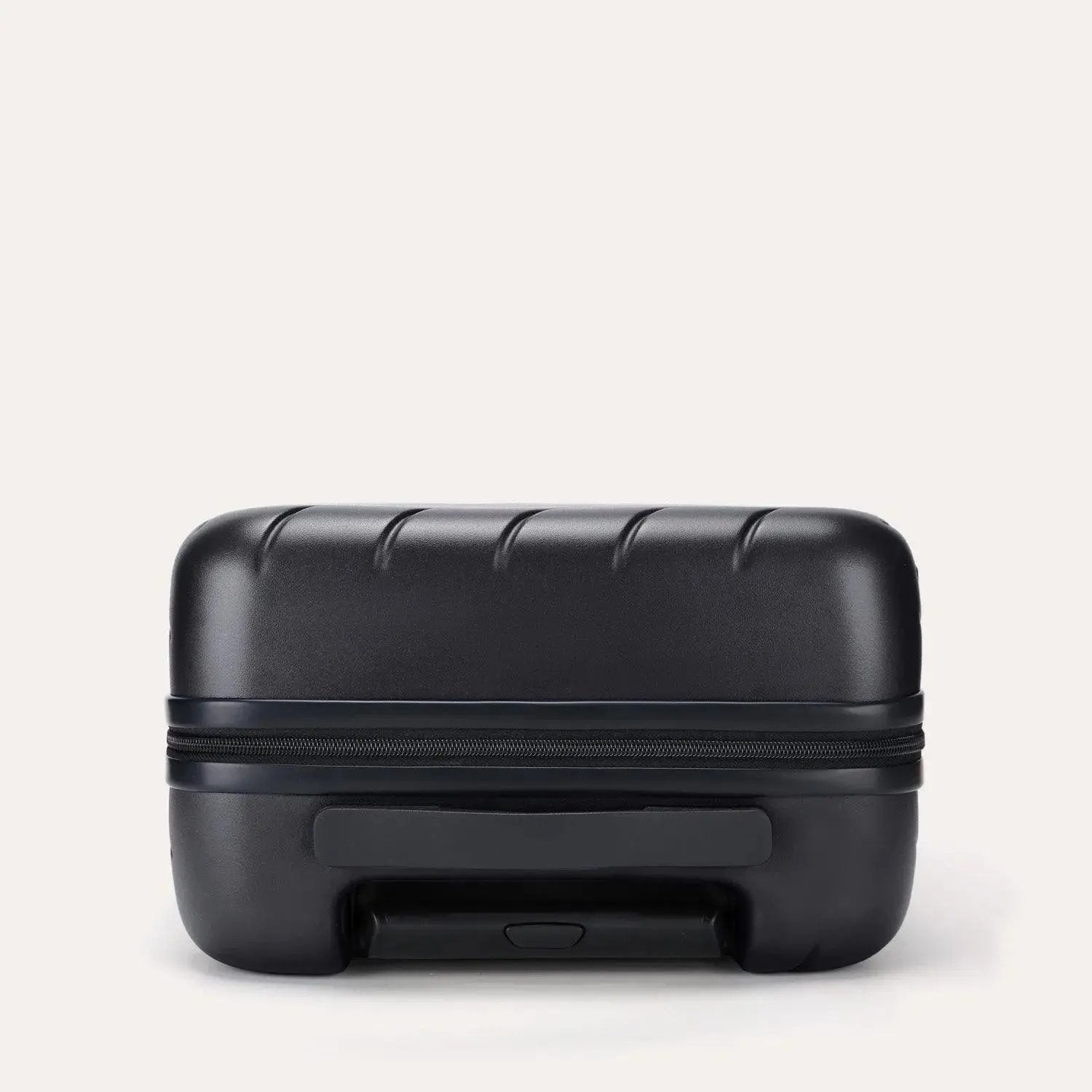 Daren 16-20 Inch Lightweight Hardside Carry-On Suitcase