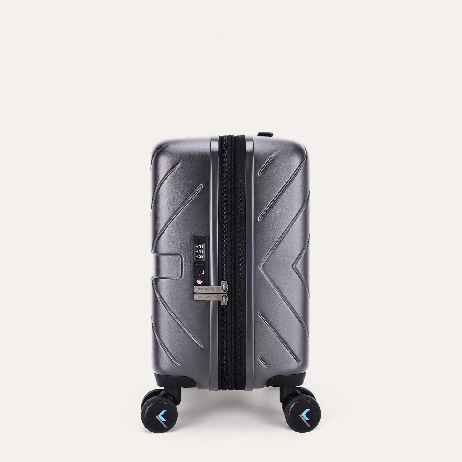 Daren 16-20 Inch Lightweight Hardside Carry-On Suitcase